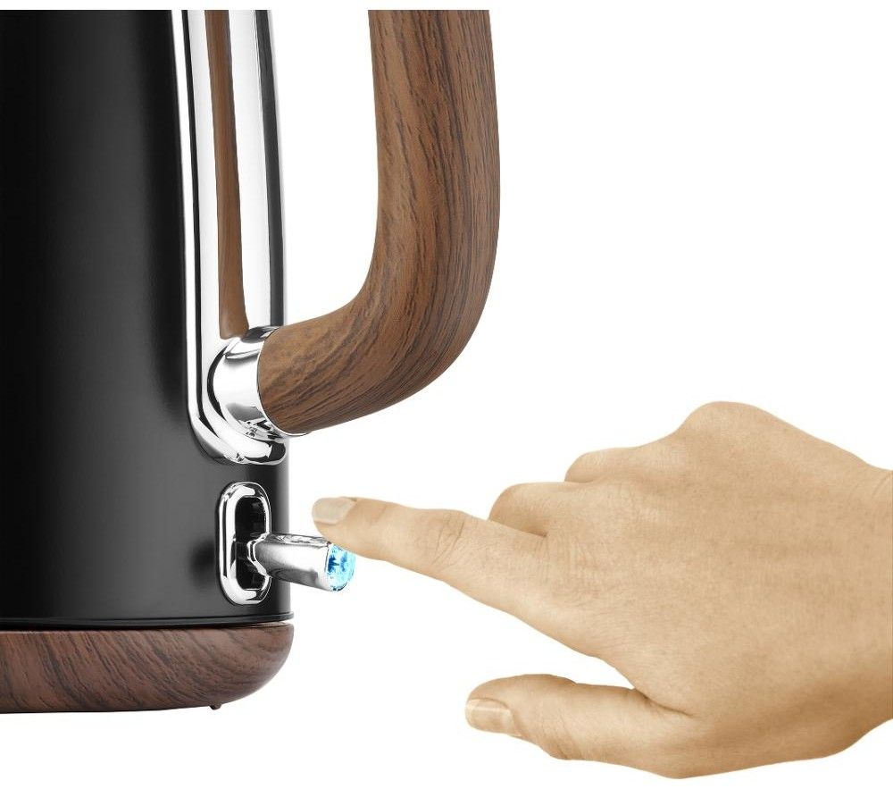 PHILCO Rychlovarná konvice 1,7 l, 2 200 W – černá